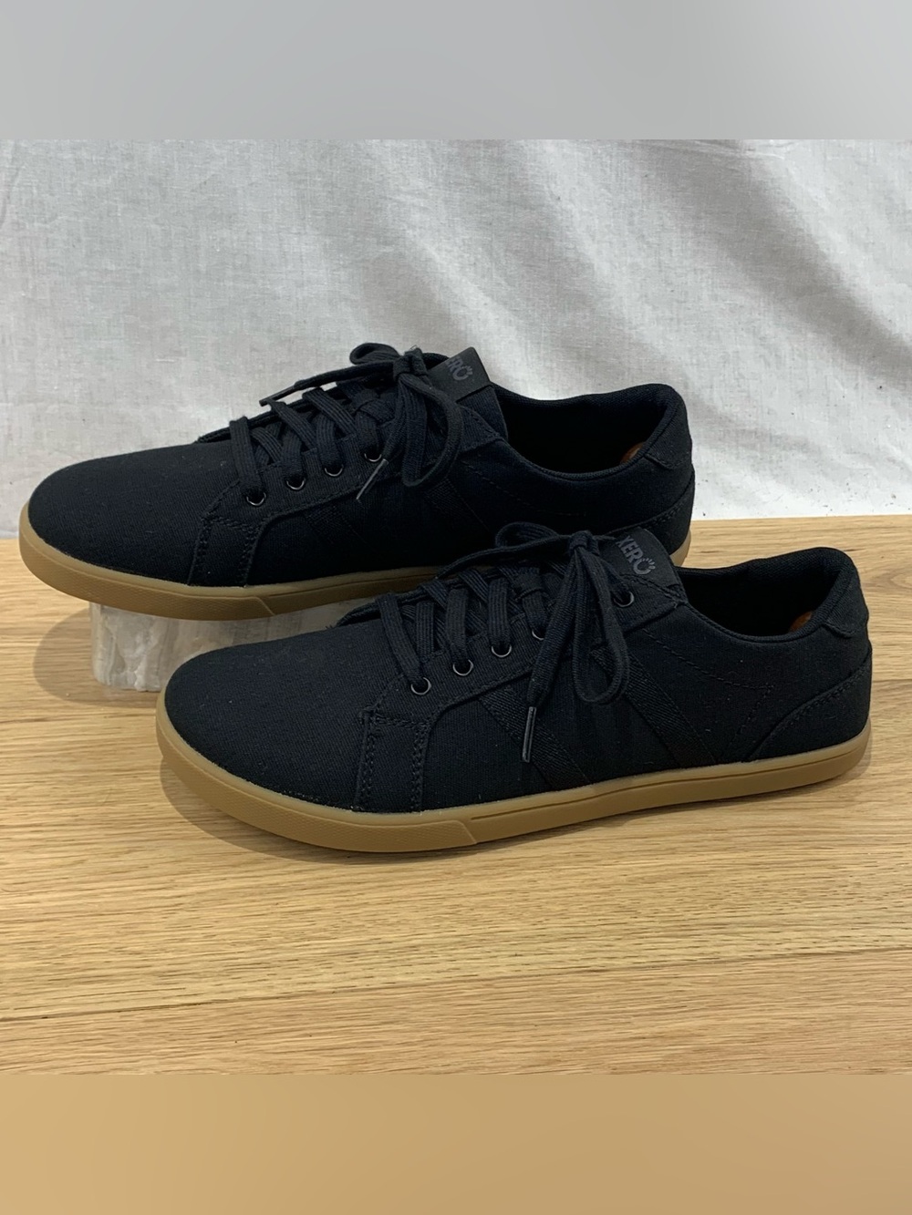 *NEW* Xero Shoes Dillon Canvas Barefoot Sneakers Men's Size 10.5 Black Gum